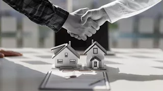       "البيع بالخسارة".. كيف يتعامل المتعثرون في سداد أقساط الوحدات السكنية؟ 