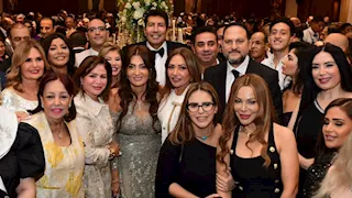 دنيا عبدالعزيز تهنئ هاني رمزي بزفاف نجله شادي: "ربنا يسعده ويحفظه"