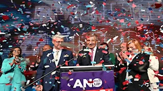  حركة ANO المعارضة تفوز بالانتخابات البرلمانية في التشيك