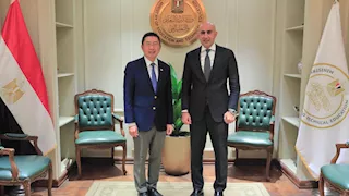 مصر وسنغافورة تعززان التعاون في التعليم الفني وتطوير المناهج 