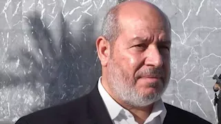 حماس ورئيس الاستخبارات التركية يناقشان الانتهاكات الإسرائيلية لوقف النار