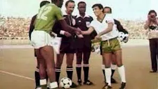 "منمتش طول الليل والجزائر ساعدتنا".. هشام يكن يستعيد ذكريات تأهل مصر لكأس العالم 90