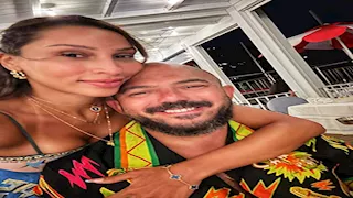 في إيطاليا.. محمود العسيلي يستمتع بإجازة صيفية مع زوجته نوف قمصاني