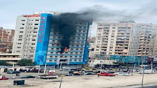 حريق مستشفى راقودة في الإسكندرية.. 15 صورة ترصد آثار الدمار