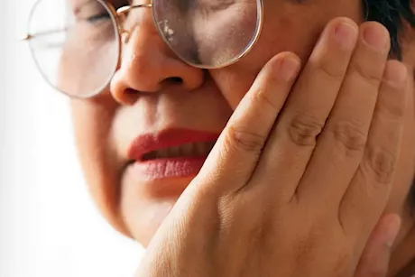 أطعمة تساعد في علاج سرطان الرأس والرقبة.. تناولها 