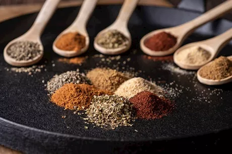 علاج الكوليسترول طبيعيًا- 7 مكونات في المطبخ قد تساعدك