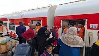 17 صورة.. انطلاق القطار الـ30 لنقل السودانيين ضمن مبادرة العودة الطوعية