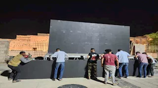 الأقصر تستعد بشاشات عملاقة لمتابعة افتتاح المتحف المصري الكبير (صور)