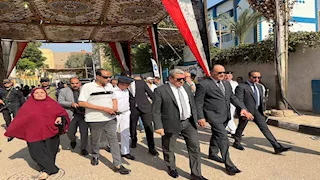 بالصور- قيادات الداخلية تتفقد التمركزات الأمنية بمحيط اللجان الانتخابية في أسيوط