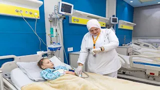 "تحيا مصر" يجري 6 عمليات دقيقة لتركيب الصمام الرئوي للأطفال دون جراحة