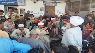 ناخبون بالمزمار البلدي أمام اللجان في أول أيام الانتخابات بالأقصر (فيديو وصور)