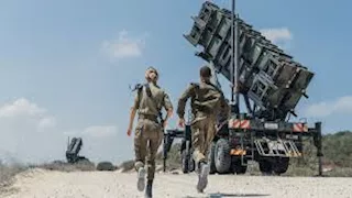 جيش الاحتلال يزيل منظومة الدفاع الجوي من حدود غزة