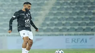 3 صور لمحمد صلاح خلال تواجده في معسكر المنتخب استعدادا لمواجهة أوزباكستان