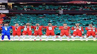 أول مدرب يقود فريق فلسطيني في أوروبا.. أبو جزر يوجه رسالة مؤثرة بعد مواجهة الباسك