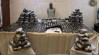 الداخلية: مقتل 3 عناصر خطرة وضبط مخدرات بـ69 مليون جنيه | صور