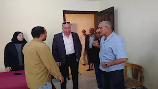 رئيس مدينة كفر شكر يفاجئ الوحدات الصحية ويضبط غياب 14 طبيبًا دون إذن