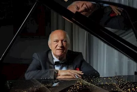 نقل عمر خيرت للعناية المركزة- ماذا حدث له؟