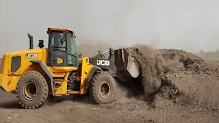 محافظ المنيا يوجه تحويل أراضي غير مستغلة بملوي إلى منشآت تعليمية