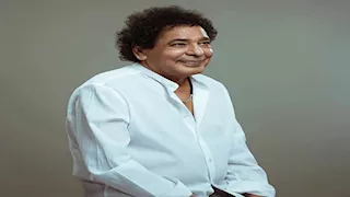 تفاصيل أحدث ظهور لـ محمد منير (فيديو)