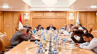 محافظ قنا يوجه بتسريع وتيرة التقنين والتصالح واستكمال معاينات المتغيرات المكانية