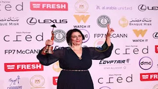 "القاهرة السينمائي" يكرم هيام عباس.. وتعلق: أشارك هذا التقدير مع الأطفال الذين حرموا من أحلامهم 