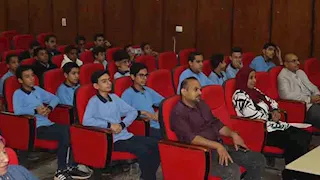 السكة الحديد تواصل التوعية المجتمعية بأخلاقيات التعامل مع المرفق