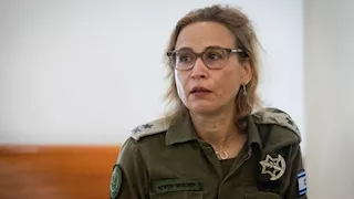 إعلام عبري: نقل المدعية العسكرية السابقة إلى المستشفى