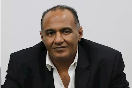 كارثة حقيقية- الأمين العام لنقابة الأطباء يحذر من إنشاء كلية طب جديدة