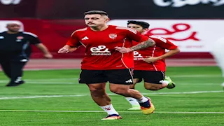 الأهلي يعلن إعارة نيتس جراديشار إلى أويبيشت المجري