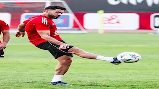 قبل السفر للجزائر.. ياسر إبراهيم ينتظم في تدريبات الأهلي بعد تعافيه