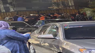  13 صور ترصد تعدي جماهير نادي المنصورة على المدير الفني