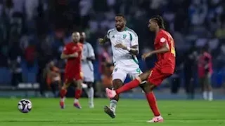 أهلي جدة يحقق الفوز على القادسية بثنائية في الدوري السعودي