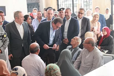 وزير الصحة يفتتح تطوير طوارئ المطرية والمعهد القومي للكلى