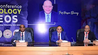 جامعة سوهاج تطلق المؤتمر الدولي الثاني لطب وجراحة العيون (صور)