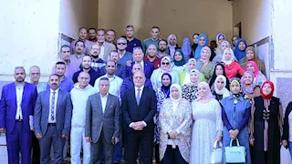 جامعة سوهاج تواصل تعزيز مهارات الجهاز الإداري بحزمة برامج تدريبية 