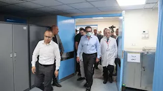 وزير الصحة يفتتح تطوير قسم الاستقبال والطوارئ بمعهد القلب