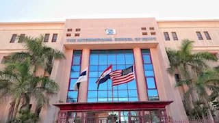 ليست تابعة لنا.. مدارس نيفرتارى الدولية تنفي علاقتها بمدرسة سيدرز الدولية 