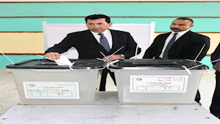 وزير الشباب والرياضة يدلي بصوته في انتخابات مجلس النواب