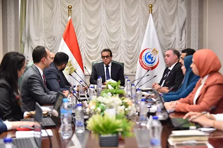 الصحة تبحث إطلاق منصة موحّدة للمبادرات الرئاسية الرقمية