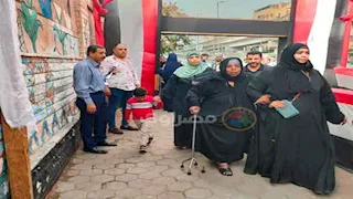 توافد الناخبين على مدرسة أبو الفرج الابتدائية ببولاق أبو العلا