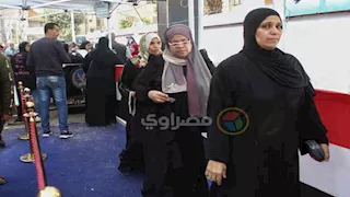صور.. توافد الناخبين على لجان الزاوية الحمراء 