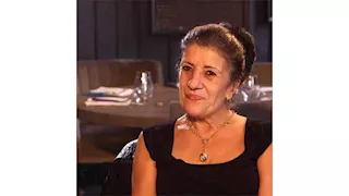 وفاة الفنانة الجزائرية باية بوزار بعد صراع طويل مع السرطان