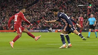 المواجهة بعد الهزيمة.. أسطورة ليفربول السابقة ينتقد محمد صلاح