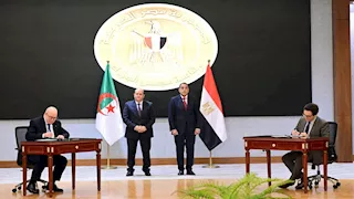 وزير الثقافة يوقّع اتفاقيات تعاون جديدة بين مصر والجزائر 