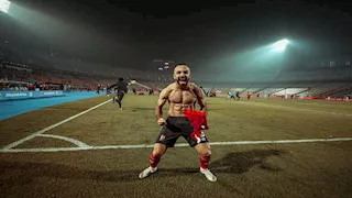 "القاضية ممكن" النادي الأهلي يستعيد ذكرى نهائي القرن عام 2020 أمام الزمالك (فيديو)