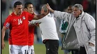 عمرو زكي يزور حسن شحاتة بعد خروجه من المستشفى