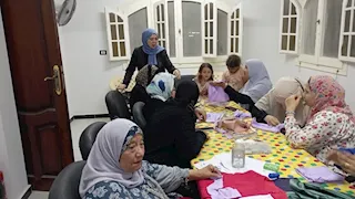 فرصة للسيدات والفتيات.. برنامج تدريبي لتعليم الخياطة بجنوب سيناء