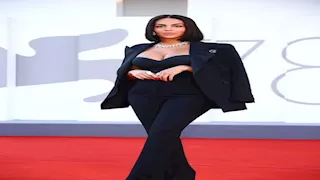 جمعت بين الجرأة والأناقة.. 20 صورة لـ إطلالات جورجينا رودريجيز 