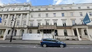 للمليارديرات فقط.. 5 صور لـ مبنى في لندن للبيع 