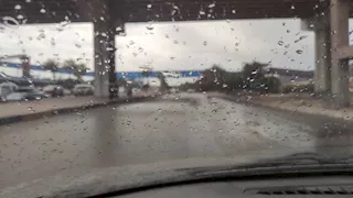 بالصور- هطول أمطار على الإسكندرية والصرف الصحي ينشر 135 سيارة